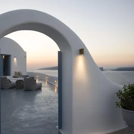 Akrotiri Cove Vila Akrotírion