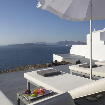 Akrotiri Cove * Akrotírion