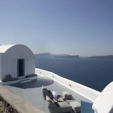 Akrotiri Cove Vila Akrotírion