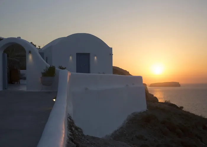 Akrotiri Cove Villa Akrotírion