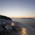 Akrotiri Cove *